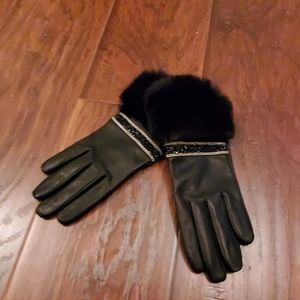 Badgley mischka gloves